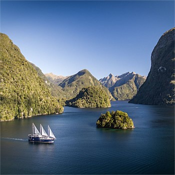 Doubtful Sound Wilderness Day Cruise