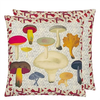 Chanterelle Carmine Cushion