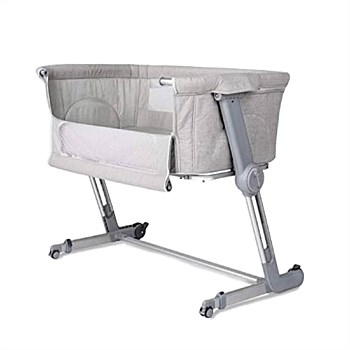 Hug Me Plus 3-in-1 Bedside Bassinet