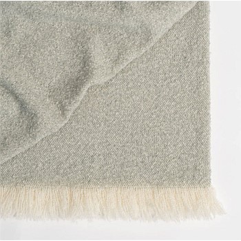 Clive Boucle Throw