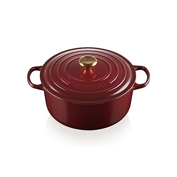 Signature Cast Iron Round Casserole 28cm