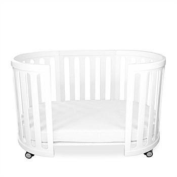 Sova 5 in 1 Bassinet & Cot