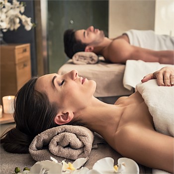 Exclusive 60-min couples massage escape