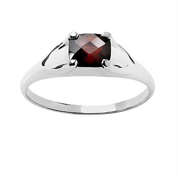 Mini Chequerboard Ring | 6x5mm Garnet