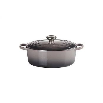 Signature Cast Iron Oval Casserole 27cm