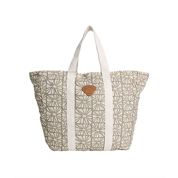 Poppins Playa Tote Bag
