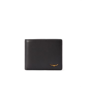 Bifold wallet with pocket