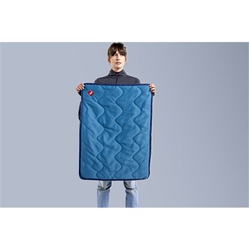 Quilted Lightweight Water-Resistant Adventure Sit Mat